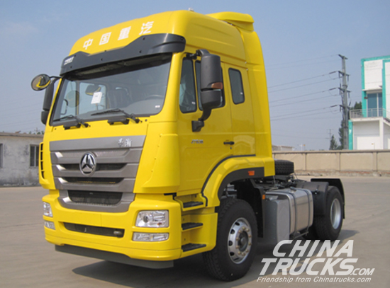 First SINOTRUK HOWO Automatic Vehicle Rolls Off the Production Line