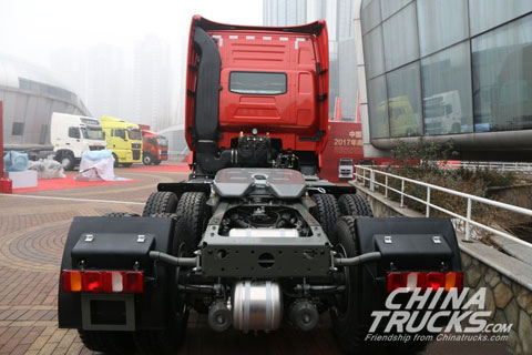 Sinotruk HOWO T7H 540PS 6X4 Tractor+SINOTRUK Engine+SINOTRUK Transmission