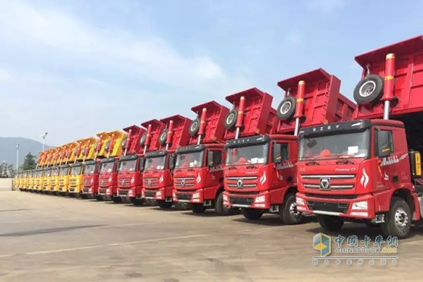 XCMG HANVAN New Engineering Dumpers Delivered to Lianyungang Customer