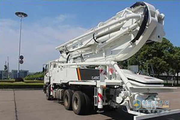Zoomlion Partners with CIFA to Roll Off K43C Concrete Pump Truck 