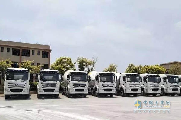 XCMG Light Concrete Mixers to Arrive in Guangdong for Operation