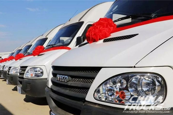 Nanjing Iveco Delivers the 10,000th Unit Truck to SF Express