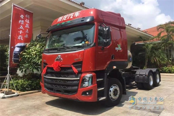 Chenglong LNG Truck Makes its Debut in Hainan