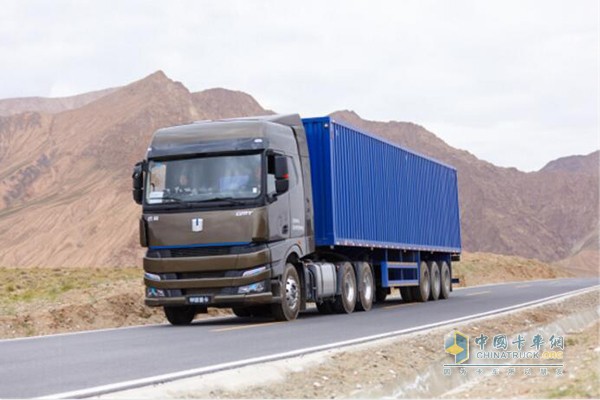 Geely Joins Weichai to Develop Methanol Powered Heavy-duty Trucks