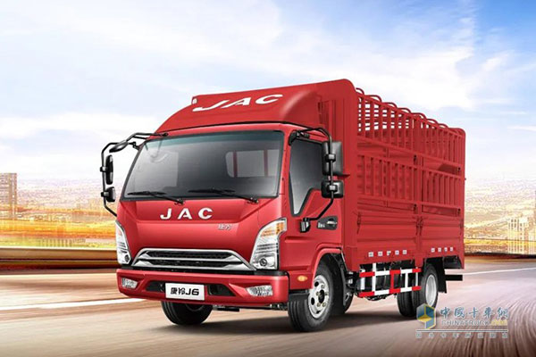JAC Light Trucks Readily Meet Customers Varied Needs for Logistics Services