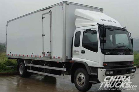 Qingling FTR 4X2 Series Medium Truck with 205HP 7.55m Cargo Box+ISUZU Power
