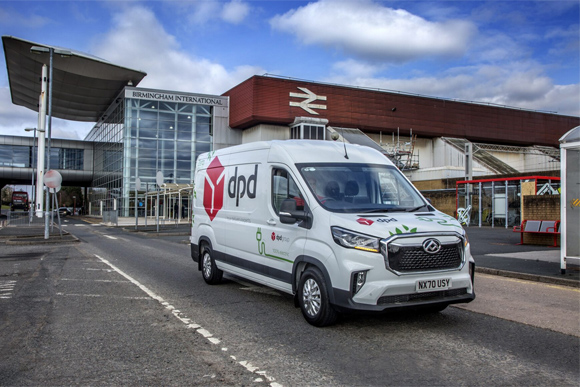 MAXUS Supplies DPD UK with 750 Electric Vans