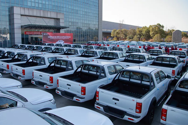 JAC Delivers 400 Units of JAC T8 Pickups to The Kingdom of Saudi Arabia