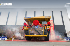 World's Largest 440t XCMG XDE440 Mining Dump Truck Were Delivered in Batches