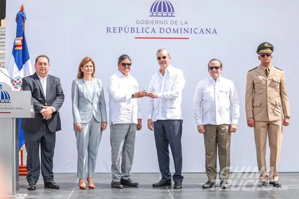 First 30 JAC Sunray Ambulances Delivered to Dominican Presidential Palace