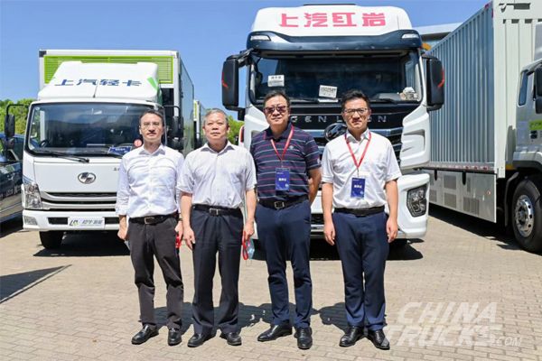 410 SAIC Fuel Cell Vehicles Put into Commercial Use in Shanghai