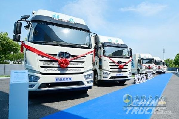 100 Jiefang Hydrogen Fuel Cell Heavy Trucks Delivered