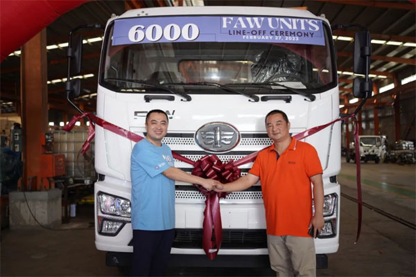 FAW Rolls Off Its 6000th Vehicle in Philliphines