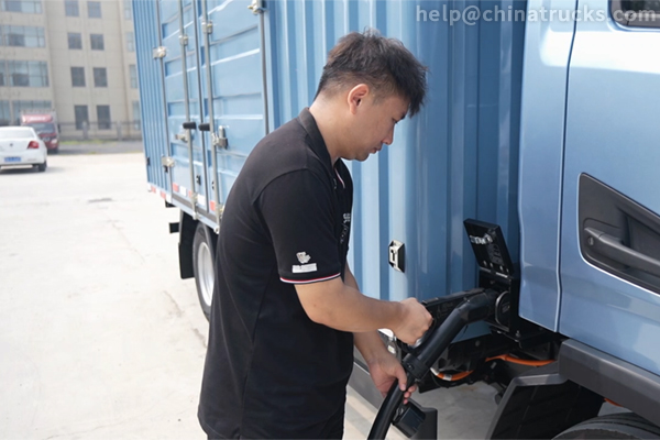 Yutong All-electric Light Truck