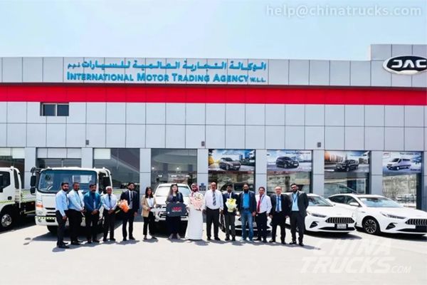 JAC Delivers Fleet of Vehicles to Bahrain Gas
