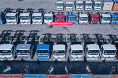 First Weichai NEV Light Trucks Shipping to Ecuador