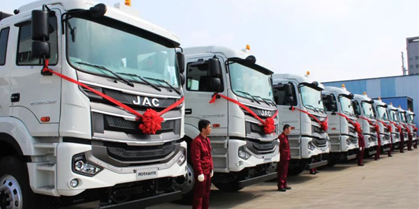 JAC Heavy-duty Trucks Were Exported to the Gulf Region