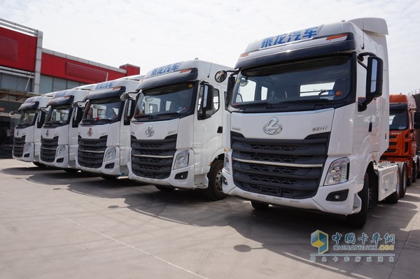 Chenglong H7 with Dongfeng Cummins ISZ13 Highly Favored in Hebei Market