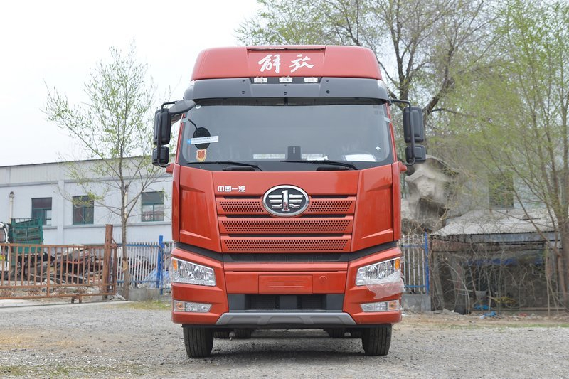 Jiefang J6P Premium 3.0 Edition 460HP 6X4 Euro 6 Tractor Head(CA4250P66K25T1E6)