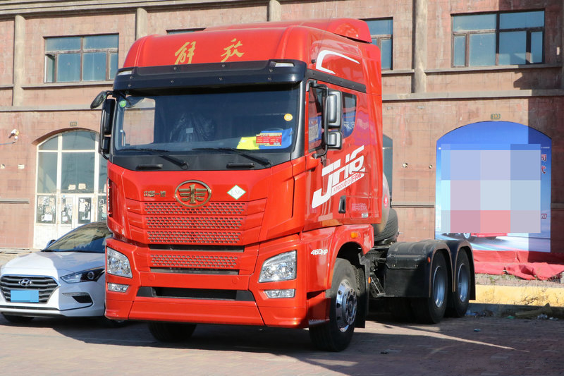 Jiefang Qingdao JH6 460HP 6X4 LNG Euro 6 Tractor (CA4250P25K2T1NE6A80)