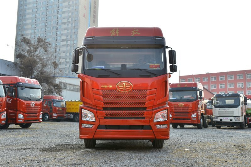 Jiefang Qingdao JH6 Zhizun 2.0 Version  530HP 6X4 LNG AMT Tractor (CA4259P25K15T1NE6A80)
