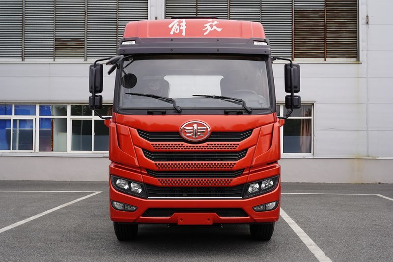 Jiefang Qingdao HAN V 350HP 6X4 LNG Euro 6 Tractor (CA4250P1K15T1NE6A80)