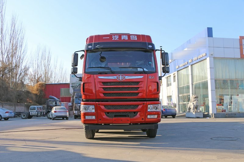 Jiefang HAN V2.0 260hp 6X2 9.6m Box Cargo Truck(CA5250XXYP1K2L7T3E6A80)