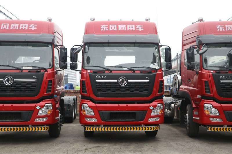 Dongfeng Tianlong VL Natural Gas 430HP 6X4 LNG Euro 6 Tractor(DFV4258GP6N)