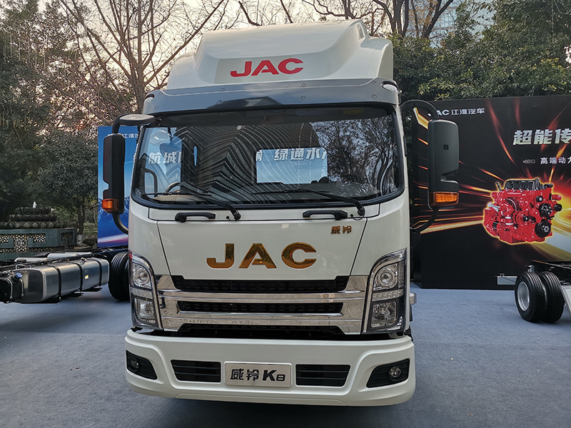 JAC Weiling K8 170hp 4×2 Euro 6 Truck Chassis
