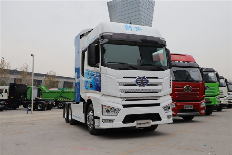 FAW Jiefang J7 Heavy-duty 6X4  Fuel Cell Tractor Head (42kWh)